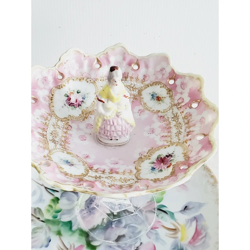 Trinket‎ Dish Pink Floral Figurine Tiered Jewelry Stand Vintage Gold Gilt Shabby